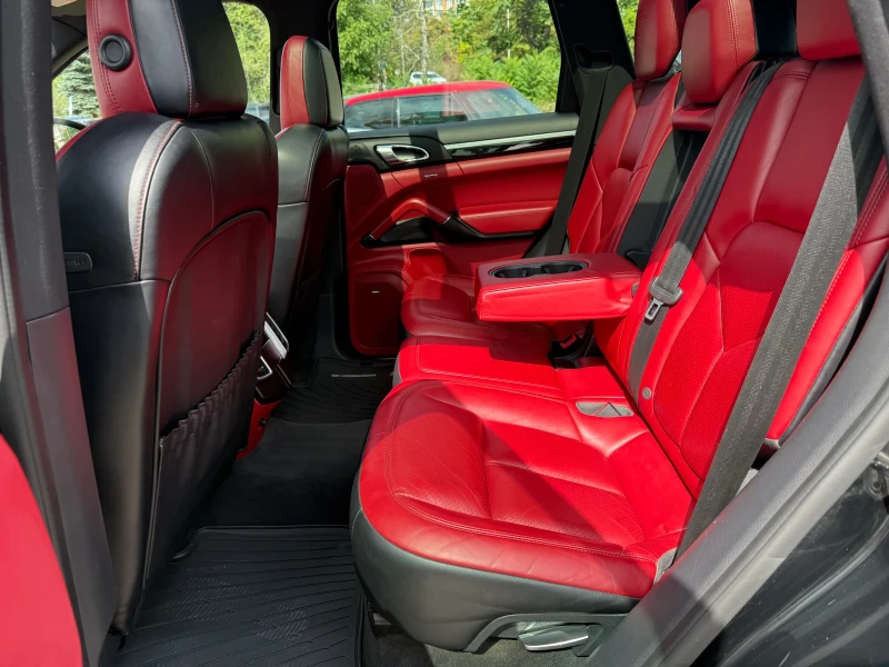 Porsche Cayenne 3.6, снимка 10 - Автомобили и джипове - 51971825