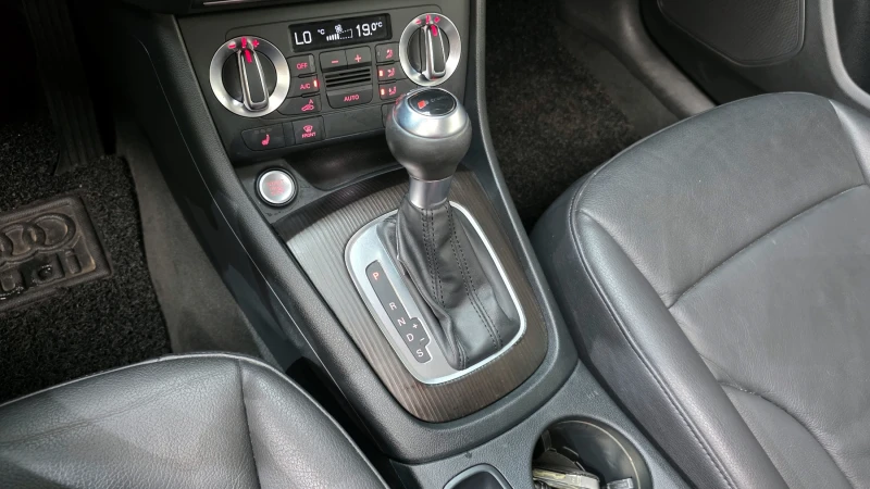 Audi Q3 35TDI QUATTRO DYNAMIC autogeorge.com, снимка 8 - Автомобили и джипове - 52287695