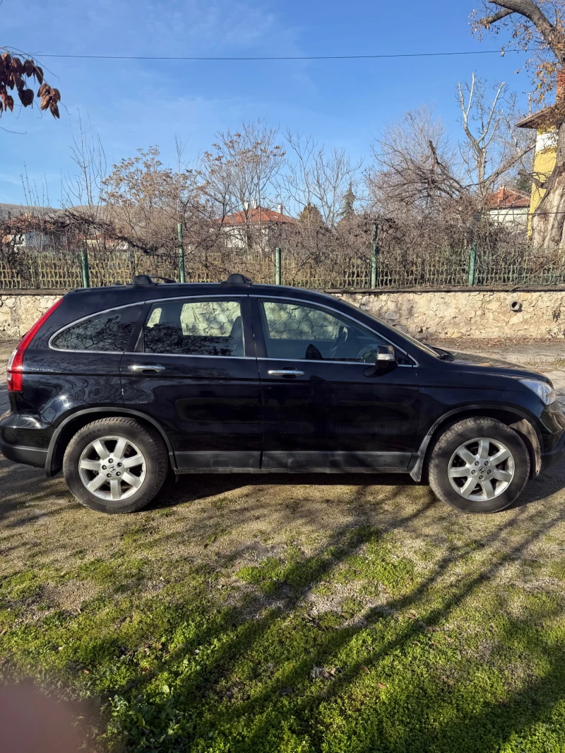 Honda Cr-v, снимка 2 - Автомобили и джипове - 52847564