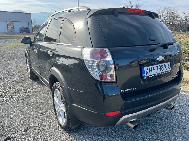 Chevrolet Captiva 2.2D Нави/4x4, снимка 6 - Автомобили и джипове - 52854423