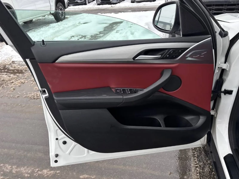 BMW X3 CARFAX* ОПЦИЯ ЗА ФИНАНСИРАНЕ* , снимка 14 - Автомобили и джипове - 53047346