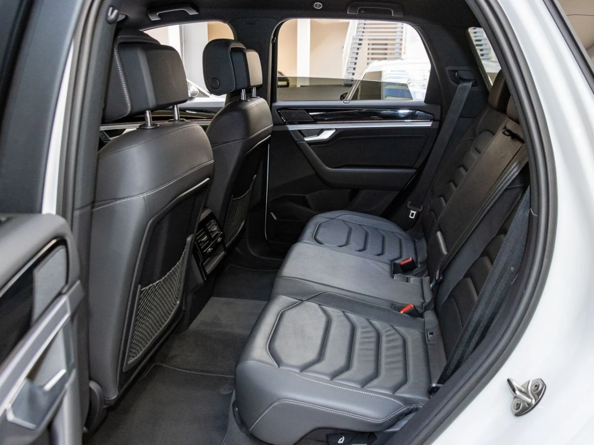 VW Touareg 3.0TDI R-Line Black Style V6 TDI 4Motion | Mobile.bg � ����������� 17