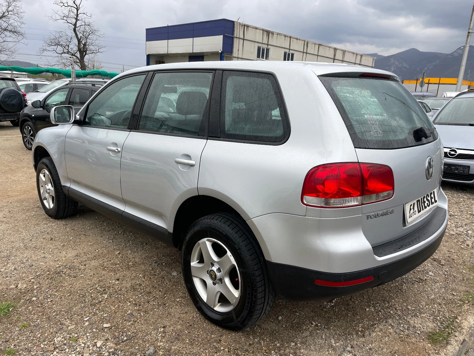 VW Touareg R5-2.5TDI-НАВИ - изображение 10