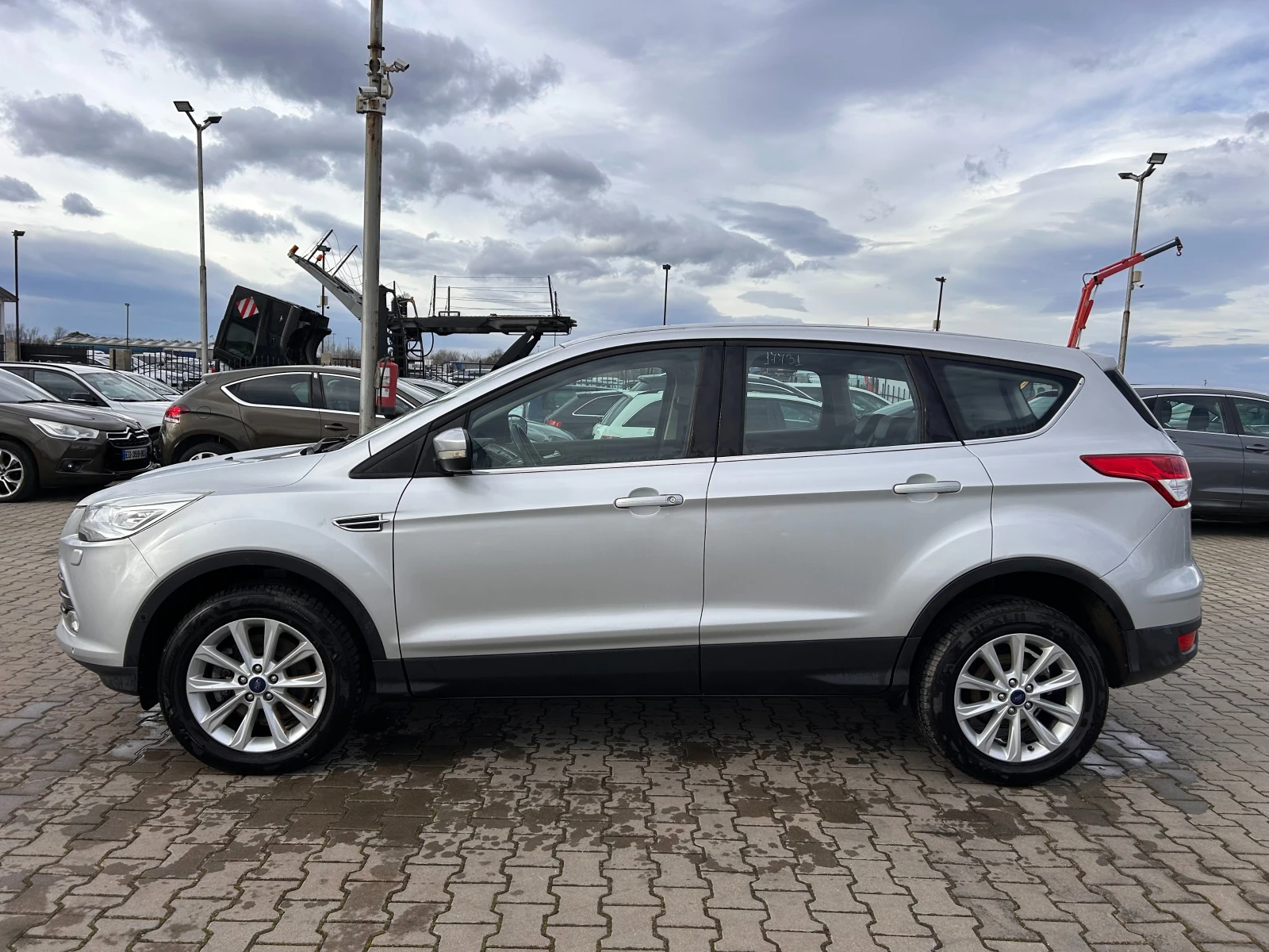 Ford Kuga 2.0TDCI 4X4 AVTOMAT/KOJA EURO 6 - изображение 9