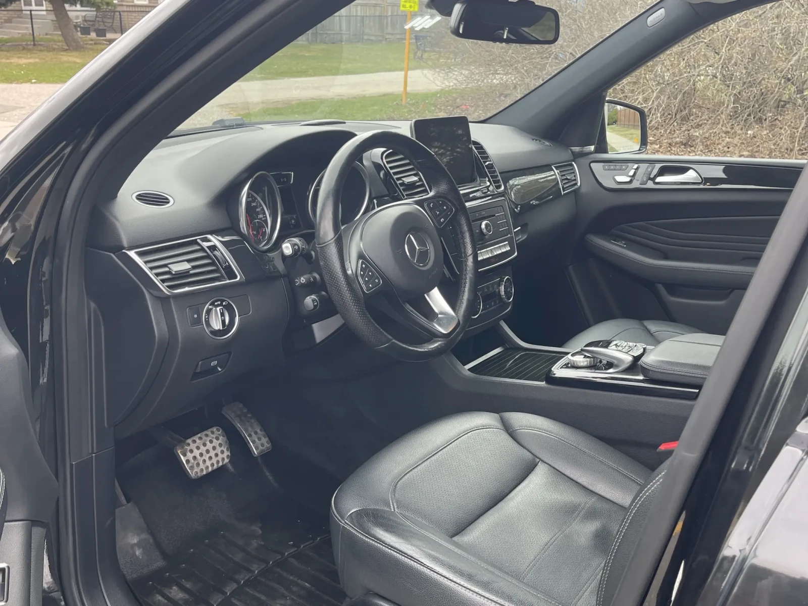 Mercedes-Benz GLE 43 AMG  - изображение 7