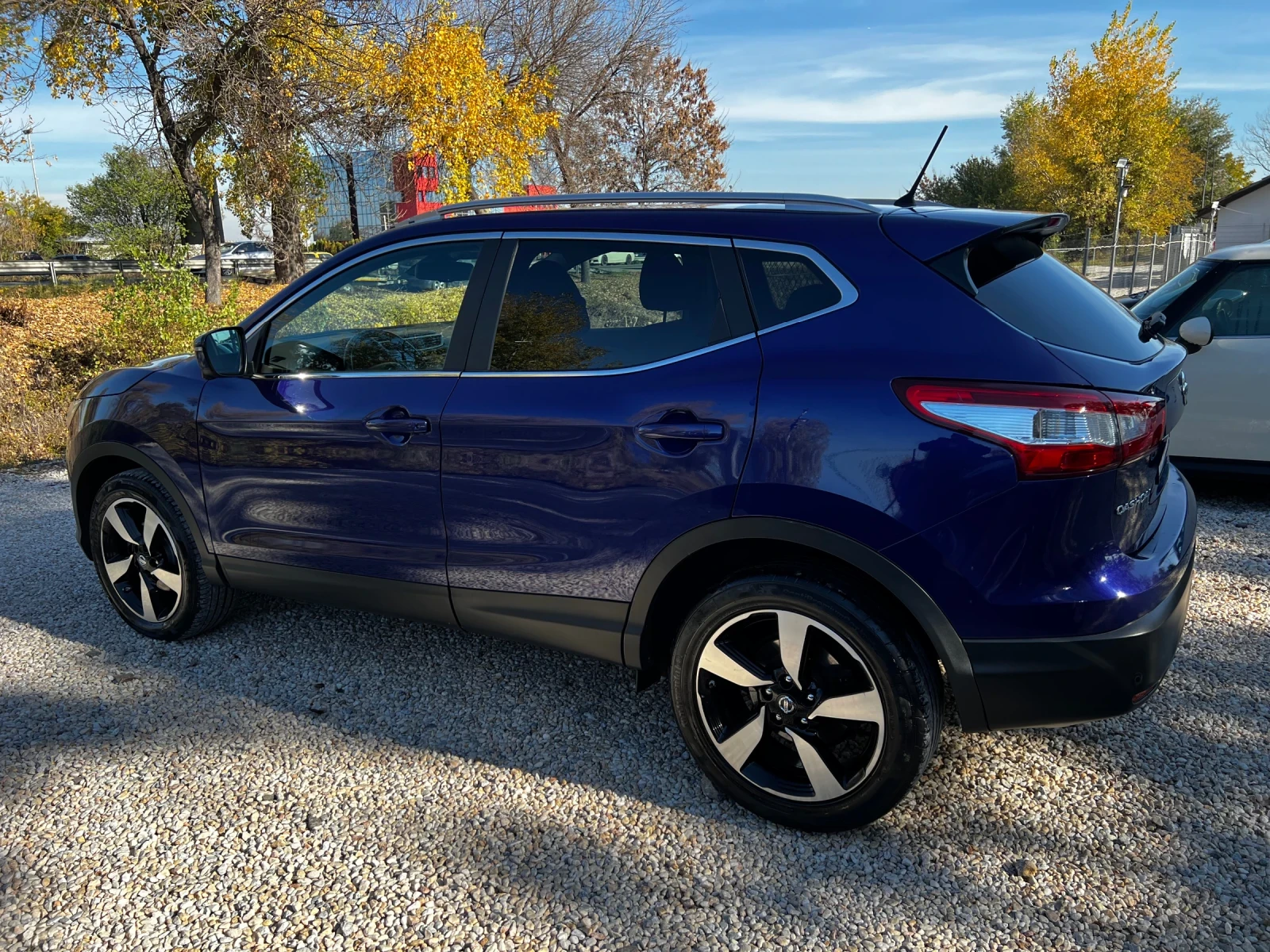 Nissan Qashqai 1.6 DCI 4X4 144000KM.SWISS EDITION - изображение 6
