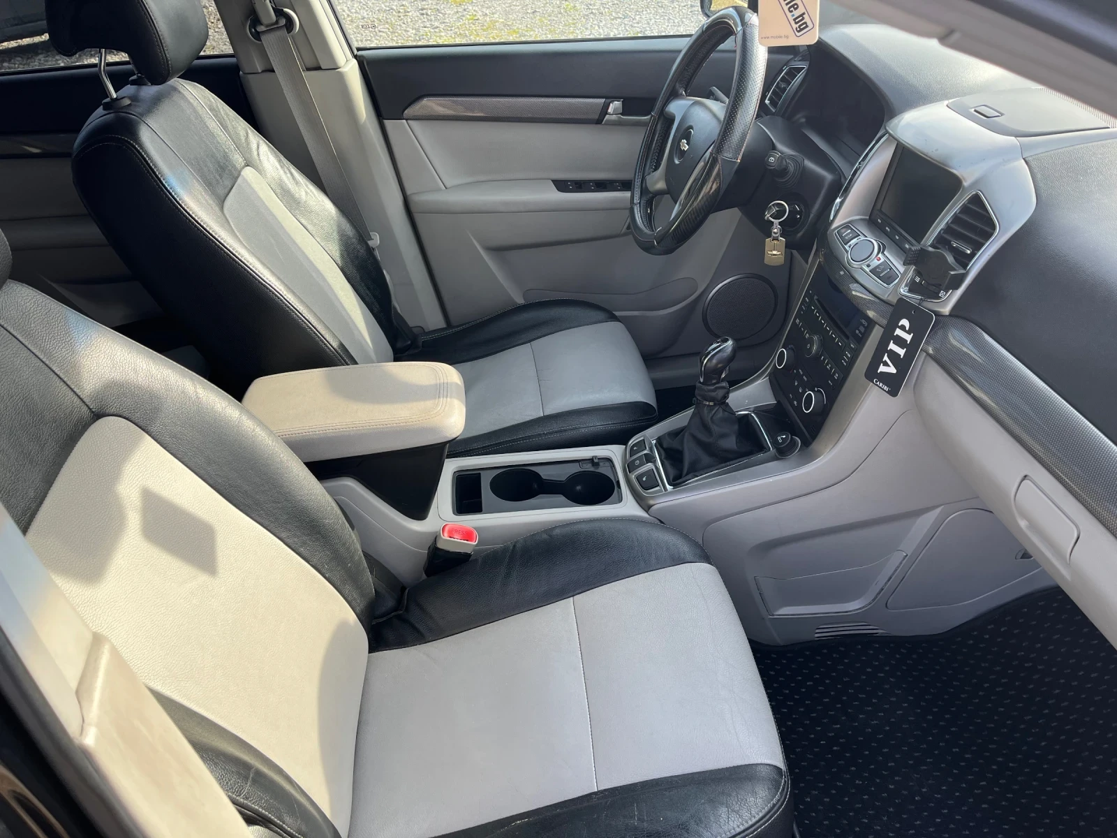 Chevrolet Captiva 2.2D Нави/4x4 - изображение 9