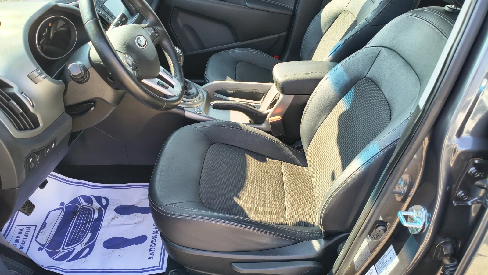 Kia Sportage 1.6 Eco LPG, снимка 11 - Автомобили и джипове - 53748530