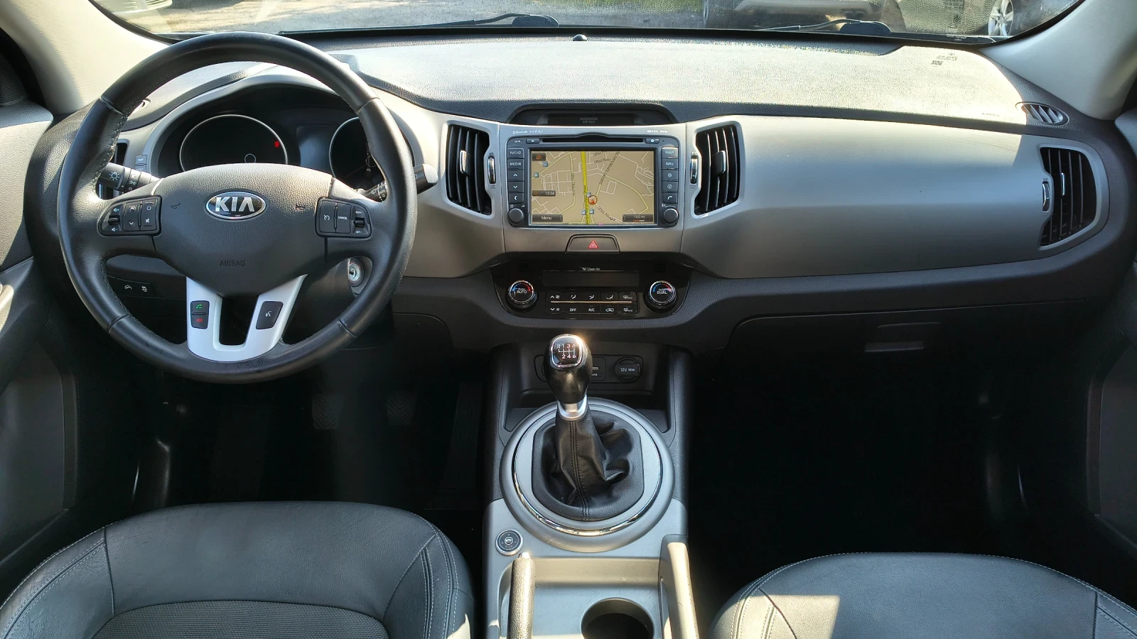 Kia Sportage 1.6 Eco LPG, снимка 12 - Автомобили и джипове - 53748530