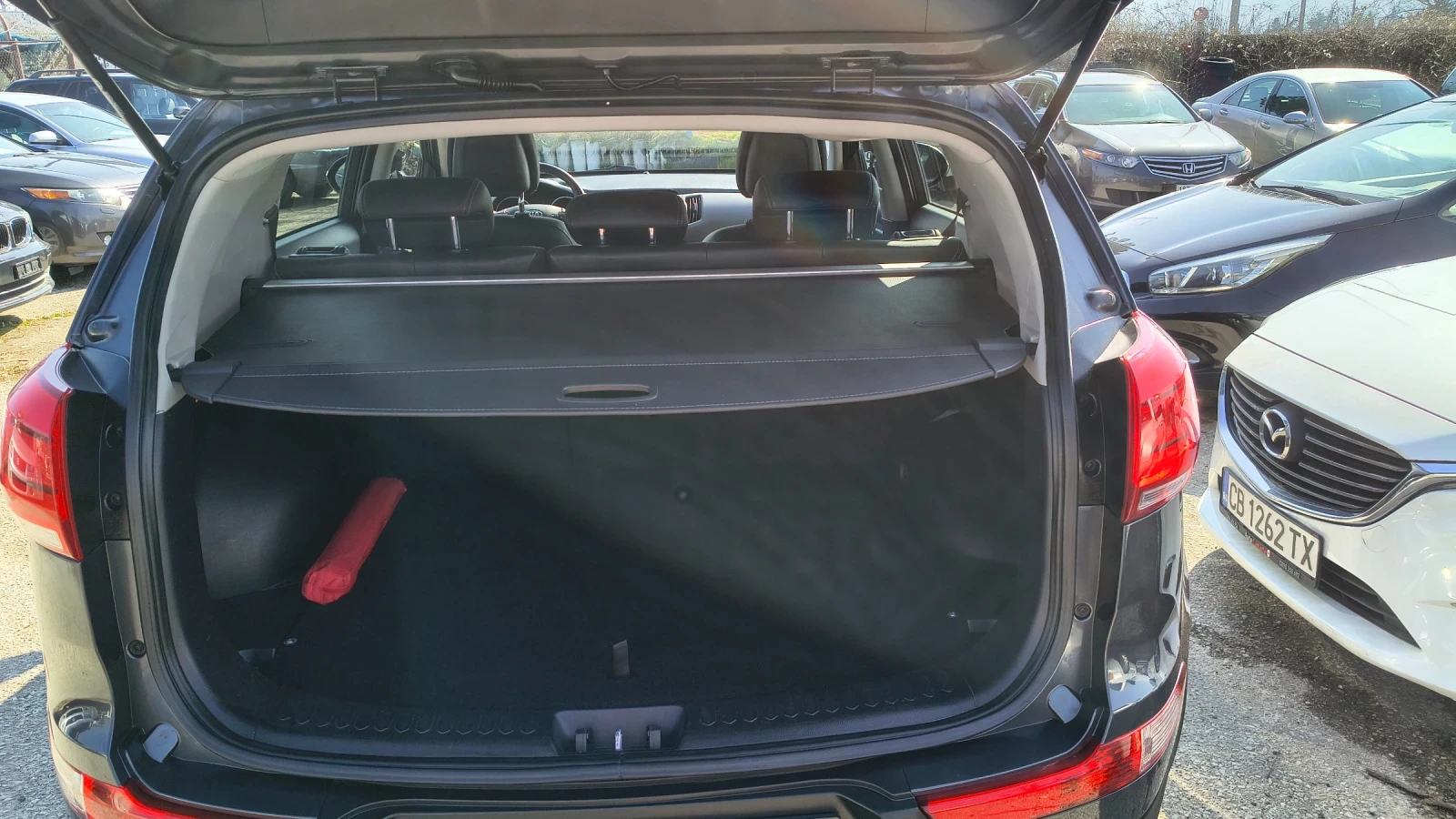 Kia Sportage 1.6 Eco LPG, снимка 9 - Автомобили и джипове - 53748530