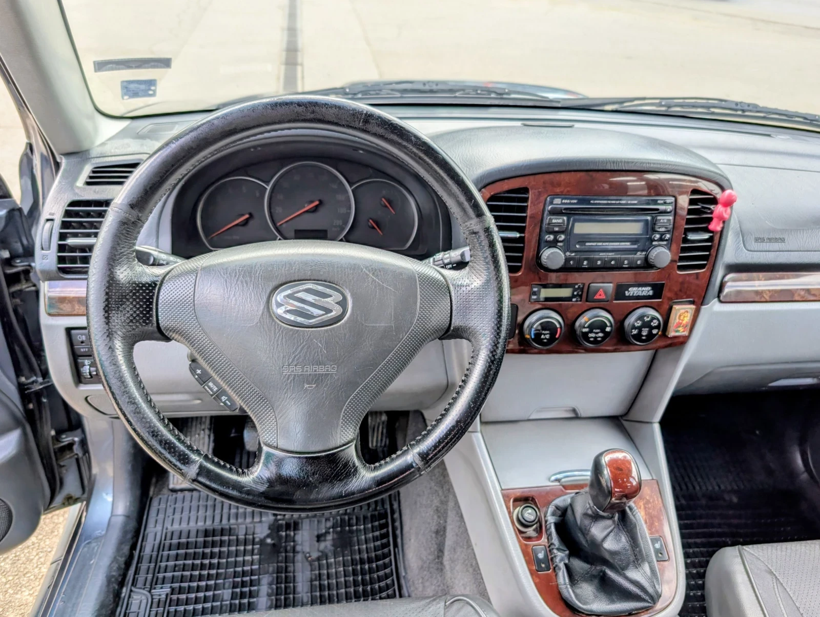 Suzuki Grand vitara, снимка 8 - Автомобили и джипове - 54575746