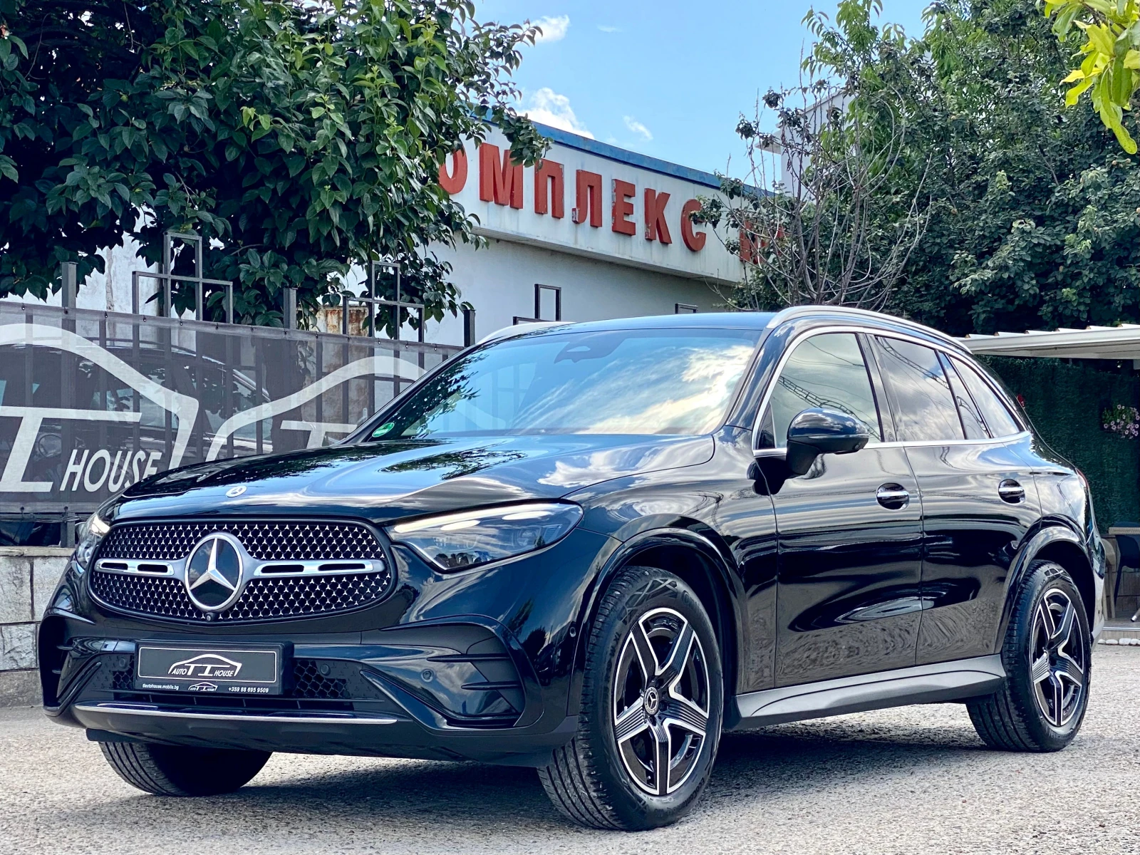 Mercedes-Benz GLC 220 AMG* Key GO* Dis* Digital Light* , снимка 6 - Автомобили и джипове - 55221465
