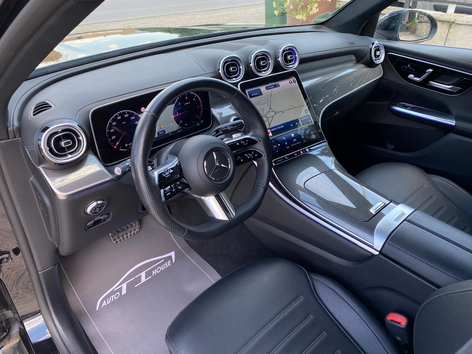 Mercedes-Benz GLC 220 AMG* Key GO* Dis* Digital Light* , снимка 8 - Автомобили и джипове - 55221465