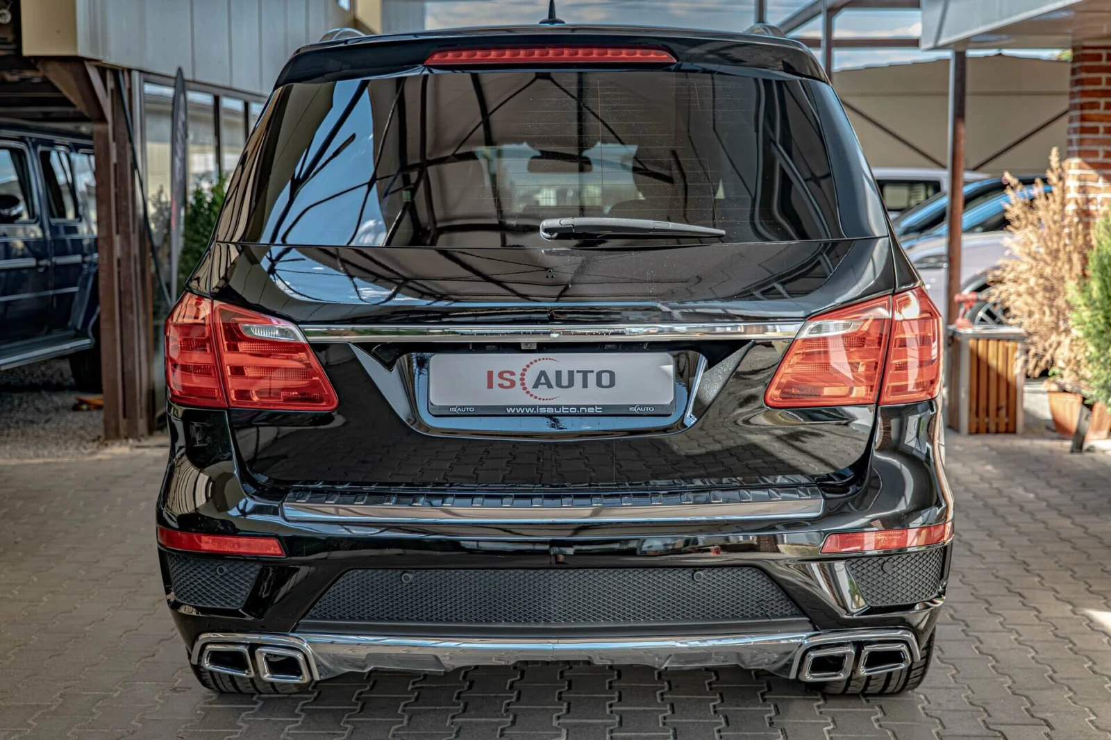 Mercedes-Benz GL 500 AMG/Чисто нов мотор 8к Евро/RSE/Panorama/Обдухване, снимка 4 - Автомобили и джипове - 55235108