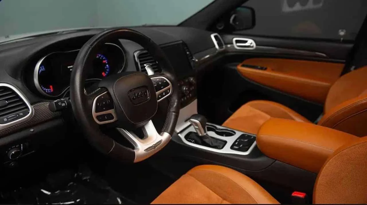 Jeep Grand cherokee Trackhawk SRT / Harman Kardon / DISTRONIC /CARFAX , снимка 5 - Автомобили и джипове - 55650360