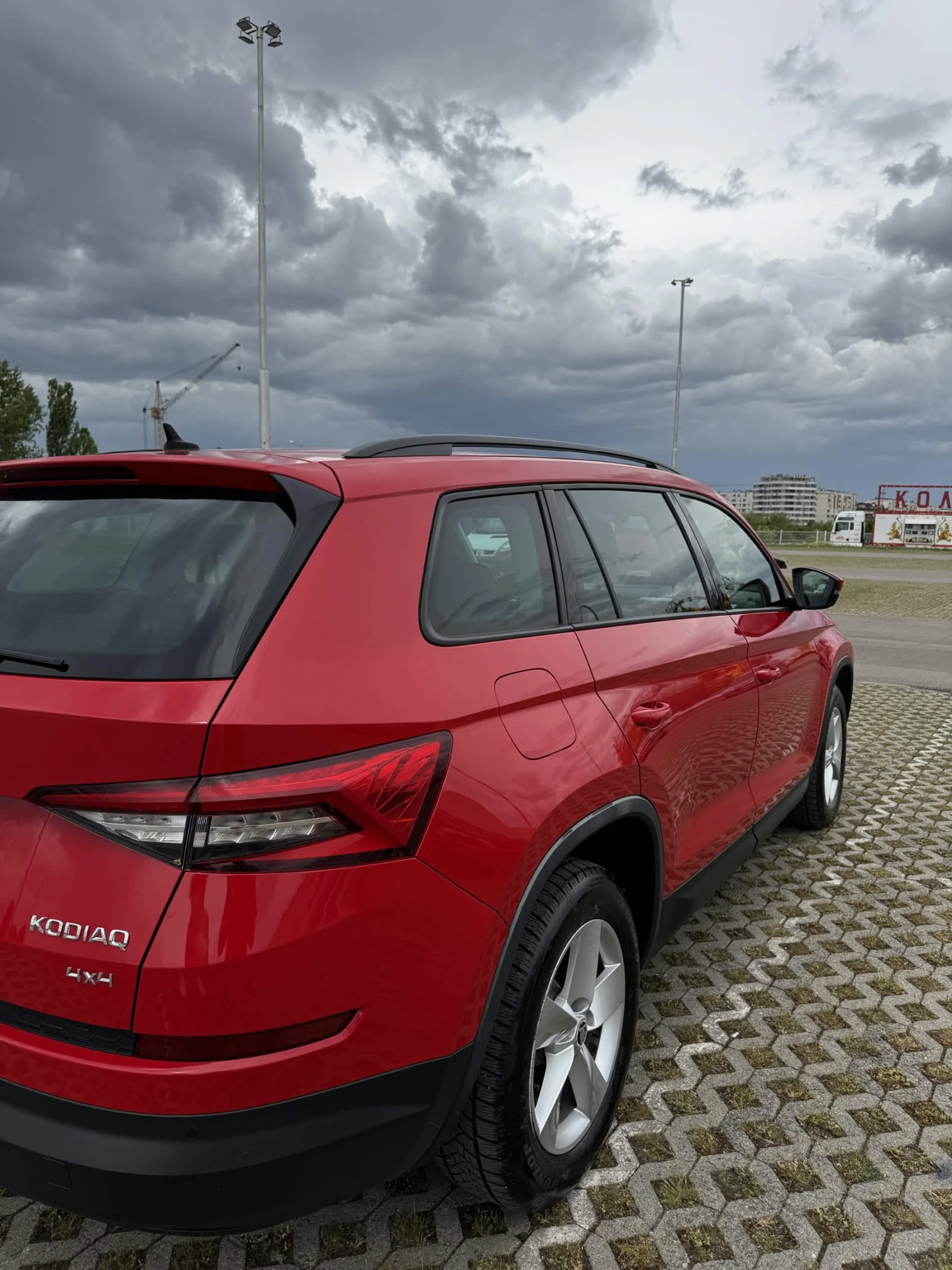 Skoda Kodiaq, снимка 4 - Автомобили и джипове - 56132482