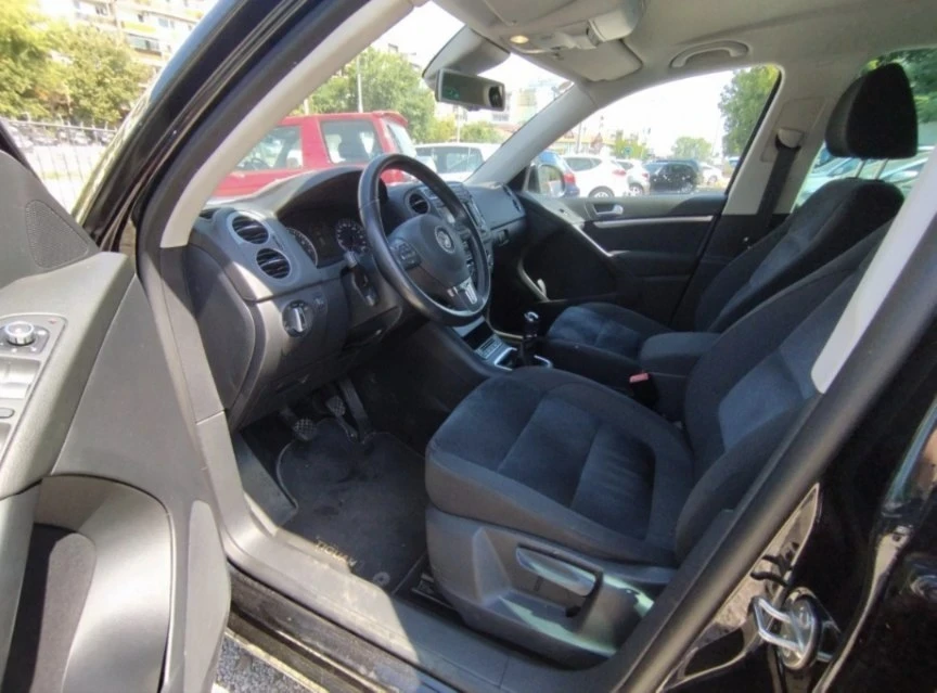 VW Tiguan 2.0 tsi/4Motion/Швейцария , снимка 7 - Автомобили и джипове - 56303603