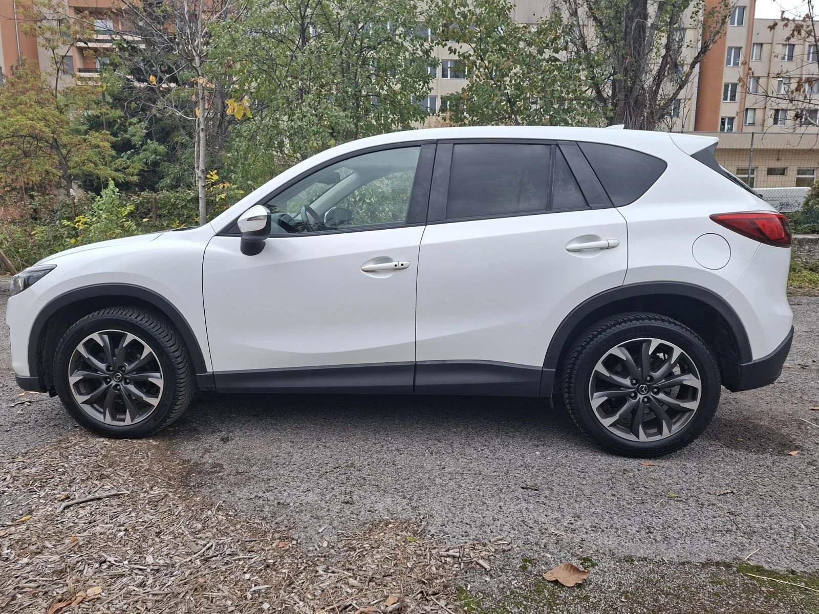 Mazda CX-5 2.2 SKYACTIVE FACELIFT, снимка 4 - Автомобили и джипове - 56662612