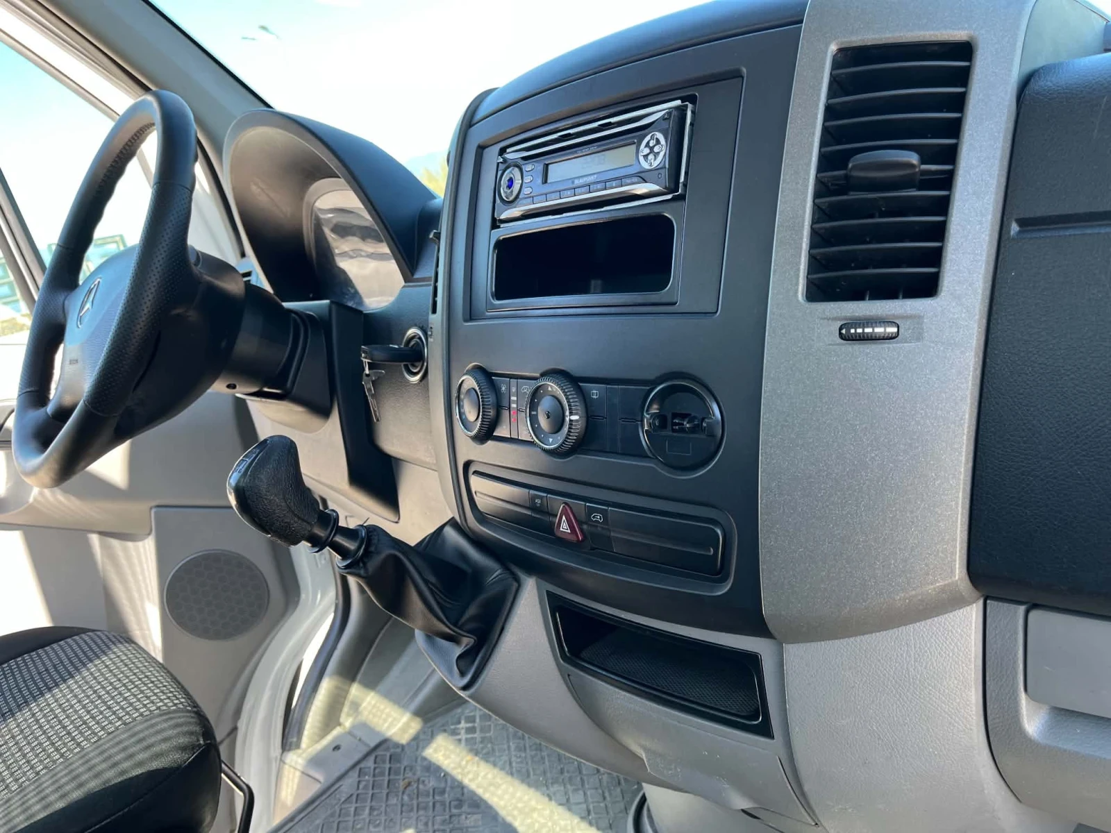 Mercedes-Benz Sprinter 418 3.0 cdi, снимка 11 - Бусове и автобуси - 56047758