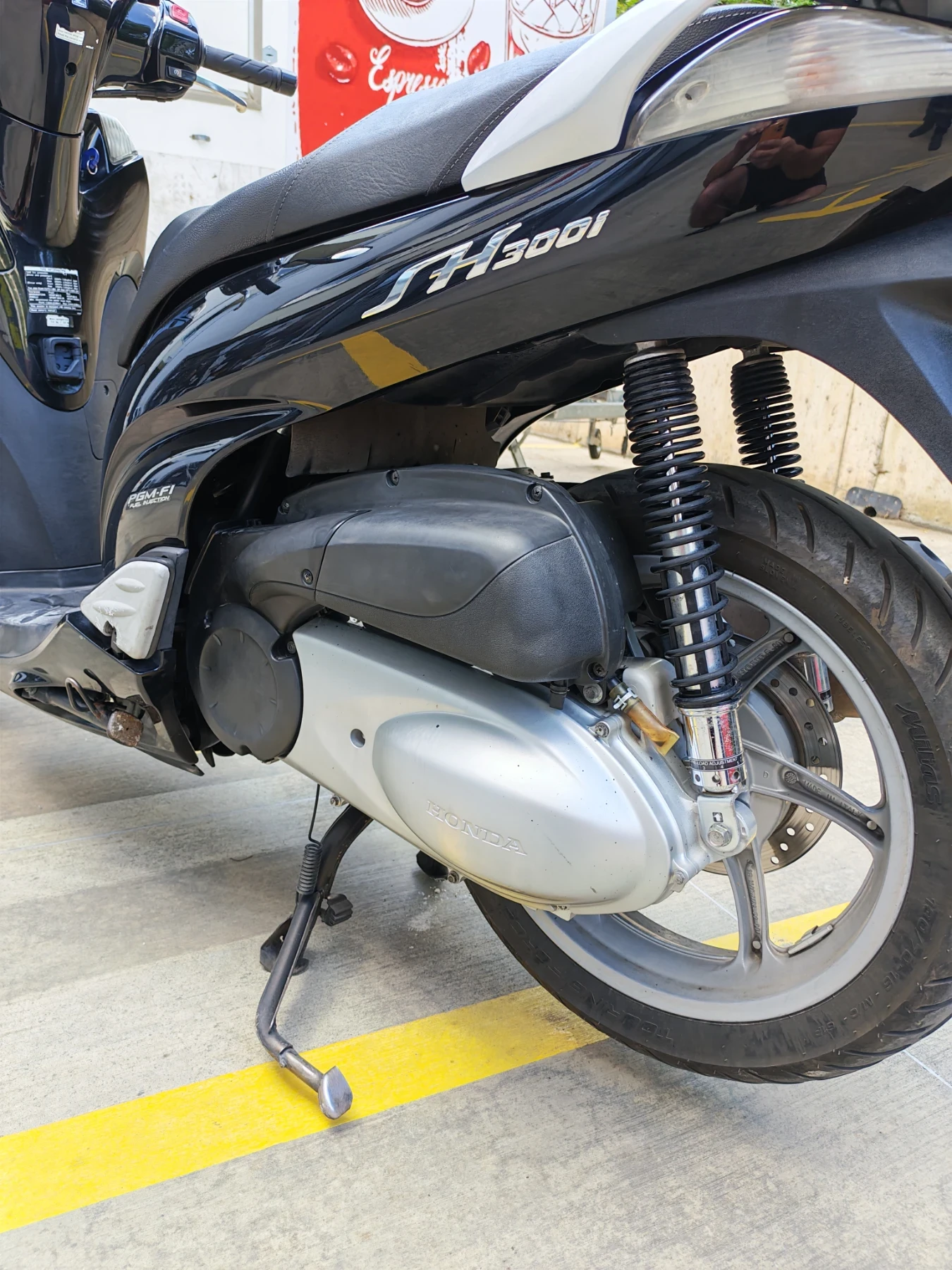 Honda Sh 300i, снимка 6 - Мотоциклети и мототехника - 55105207