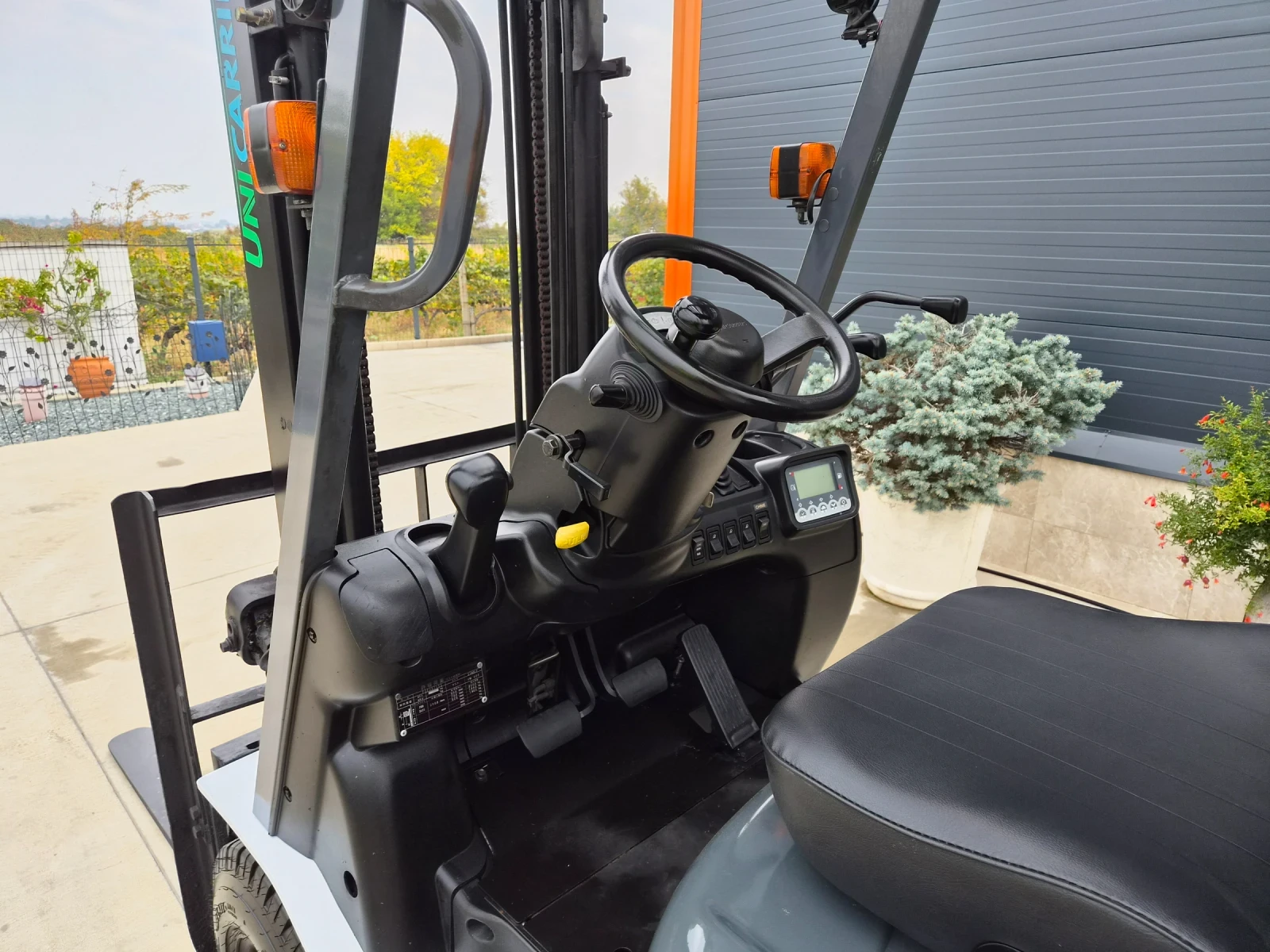 ������� Nissan UNICARRIERS / 2 ���� / ���������� / ���+ ������ ! | Mobile.bg � ����������� 10