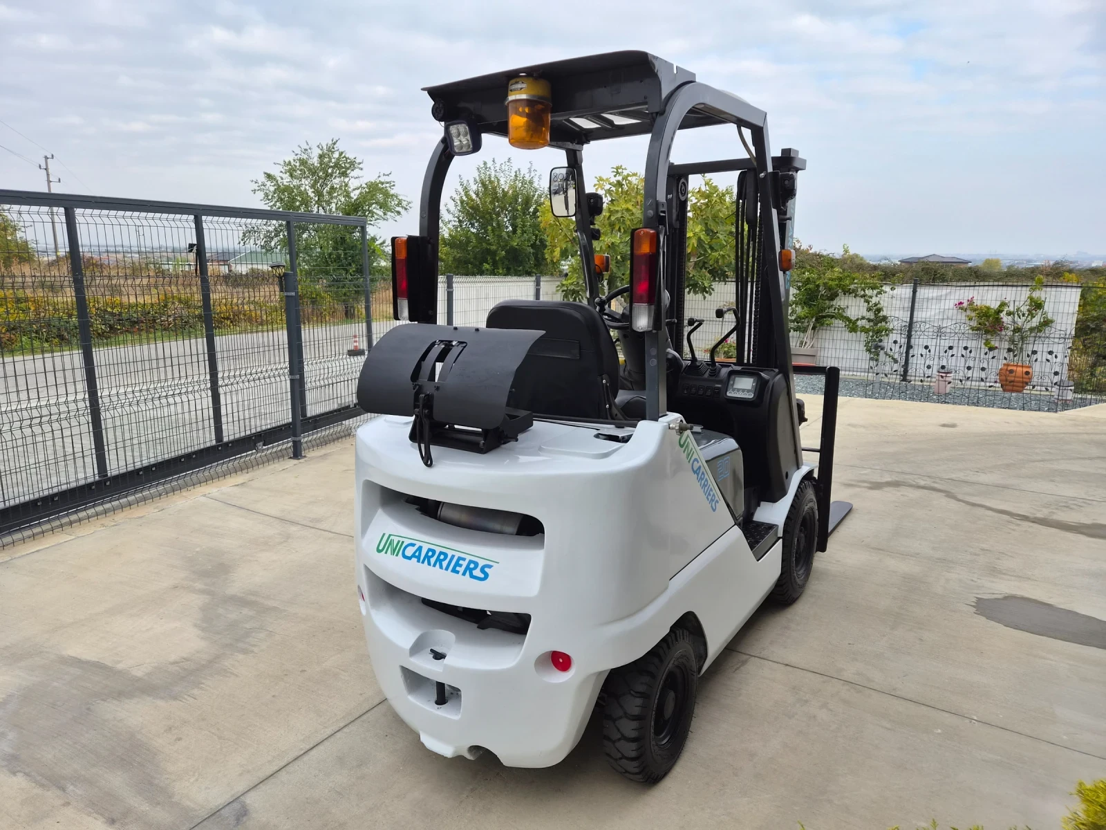������� Nissan UNICARRIERS / 2 ���� / ���������� / ���+ ������ ! | Mobile.bg � ����������� 5