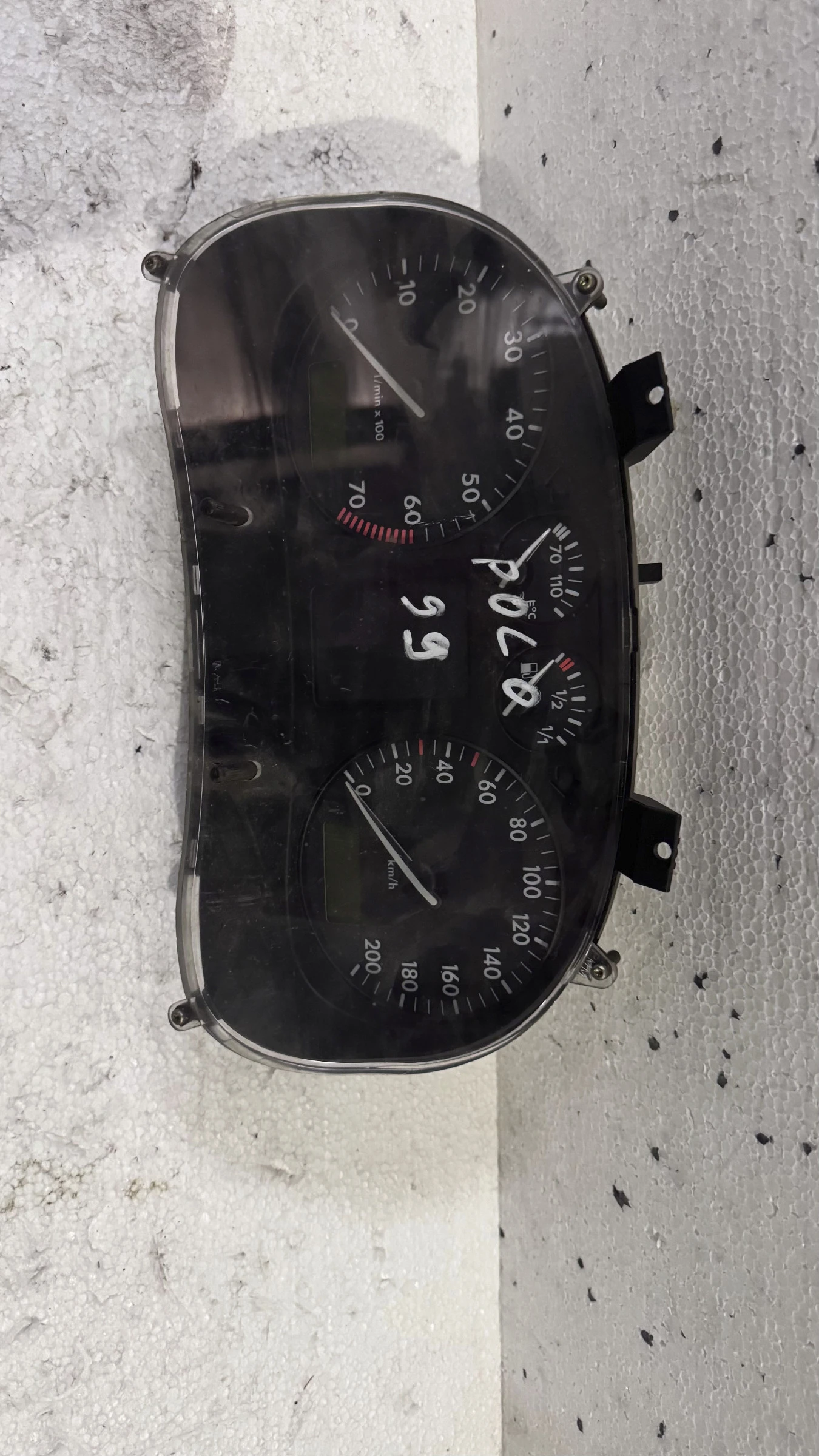   VW Polo 1999     | Mobile.bg   1