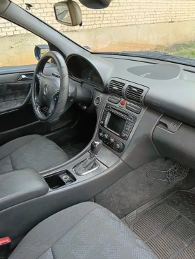 Mercedes-Benz C 220 2, 2 cdi, снимка 3