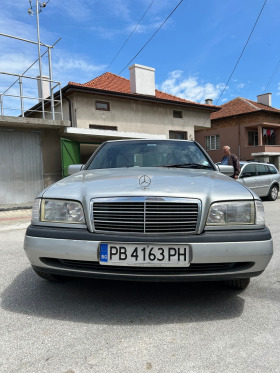Mercedes-Benz C 220, снимка 1 - Автомобили и джипове - 45697347