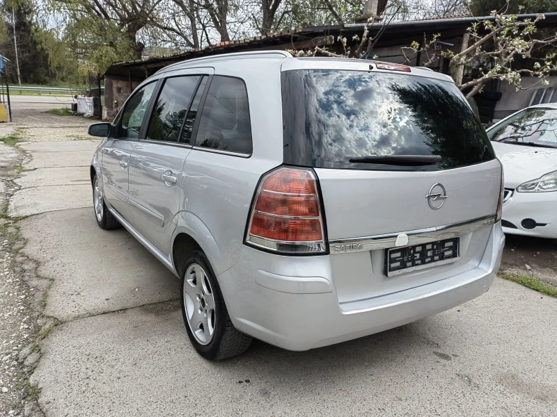 Opel Zafira 1.6 Заводски Метан, снимка 2 - Автомобили и джипове - 40434809