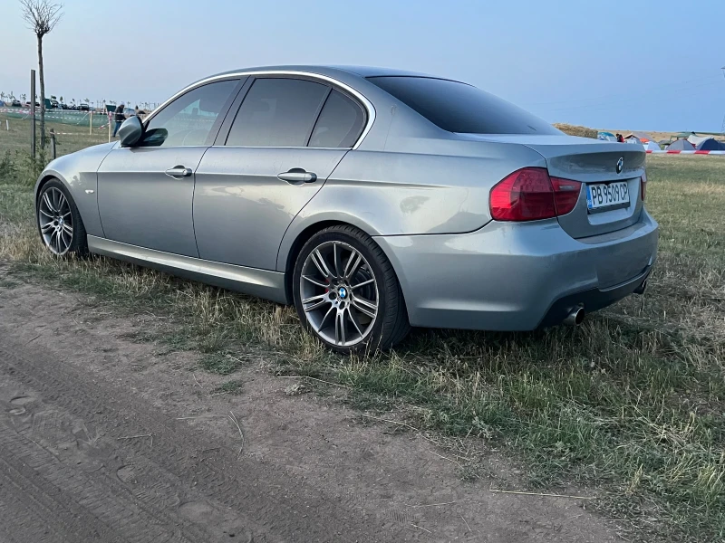 BMW 330, снимка 4 - Автомобили и джипове - 47021845