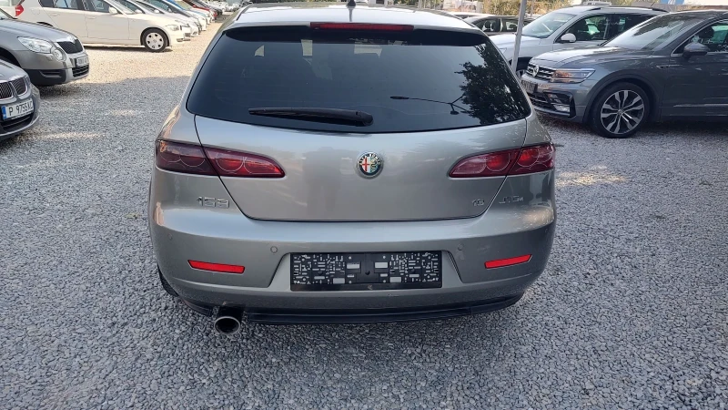 Alfa Romeo 159 sportwagon 1.9mJET, снимка 8 - Автомобили и джипове - 47132386