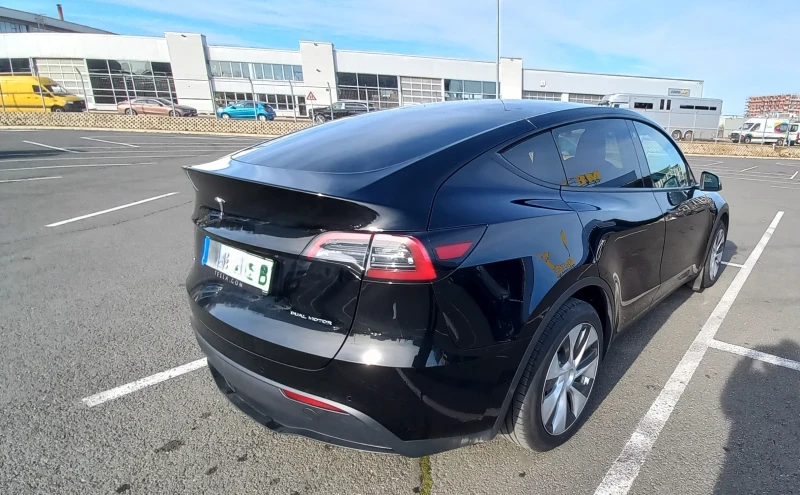 Tesla Model Y Long Range, снимка 7 - Автомобили и джипове - 48574426