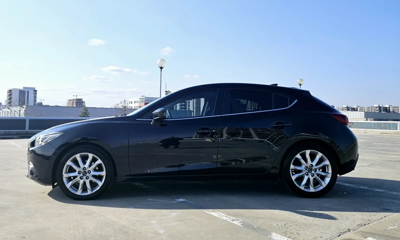 Mazda 3 Skyactiv, снимка 4 - Автомобили и джипове - 49013252