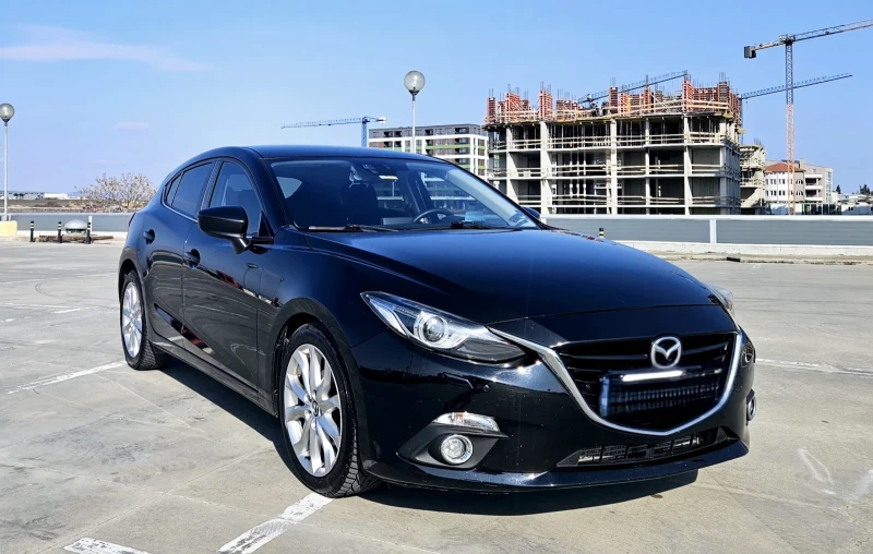 Mazda 3 Skyactiv, снимка 2 - Автомобили и джипове - 49511679