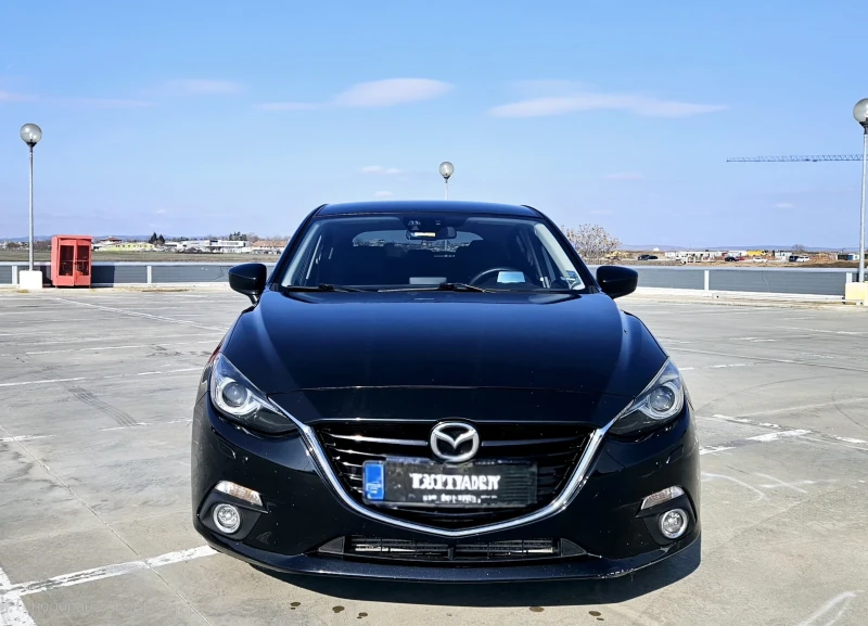 Mazda 3 Skyactiv, снимка 3 - Автомобили и джипове - 49511679