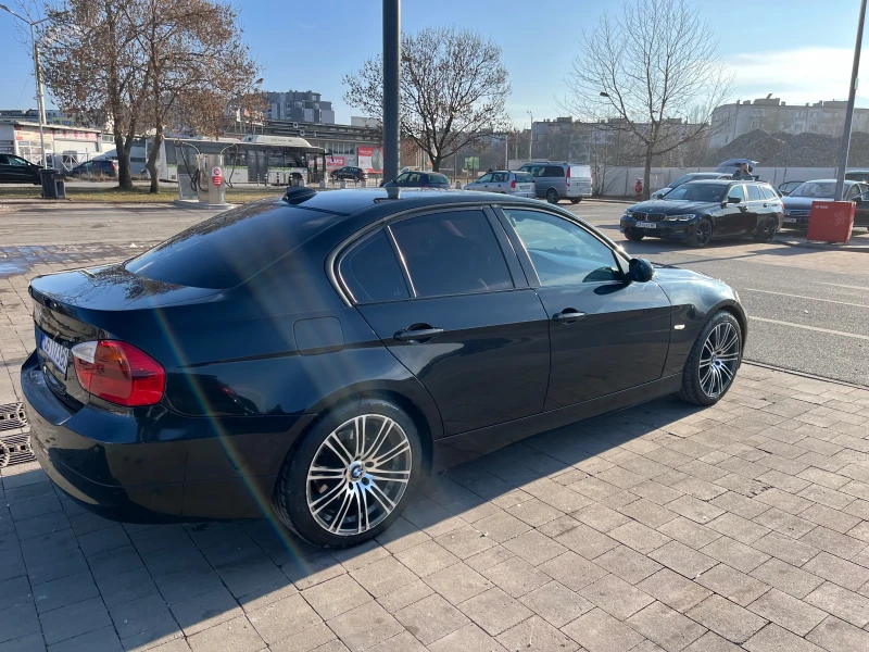 BMW 320, снимка 7 - Автомобили и джипове - 49084063