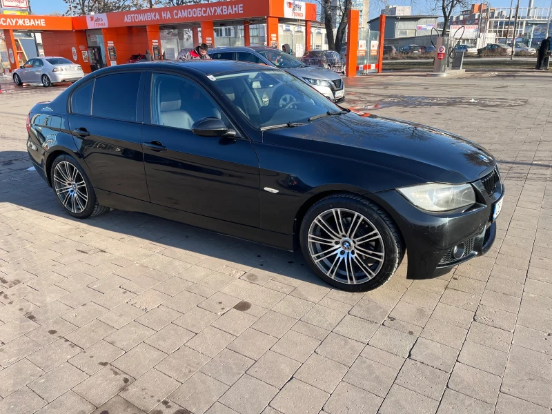 BMW 320, снимка 6 - Автомобили и джипове - 49084063