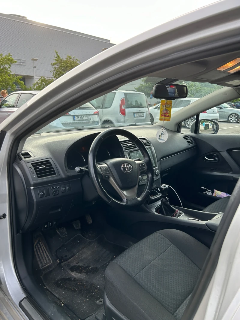 Toyota Avensis 2.2* D4D* 150.К.С* , снимка 8 - Автомобили и джипове - 51410953