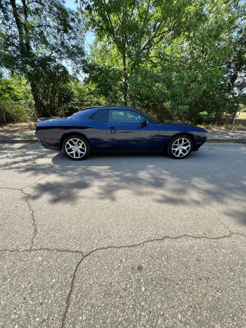 Dodge Challenger, снимка 8 - Автомобили и джипове - 50347215