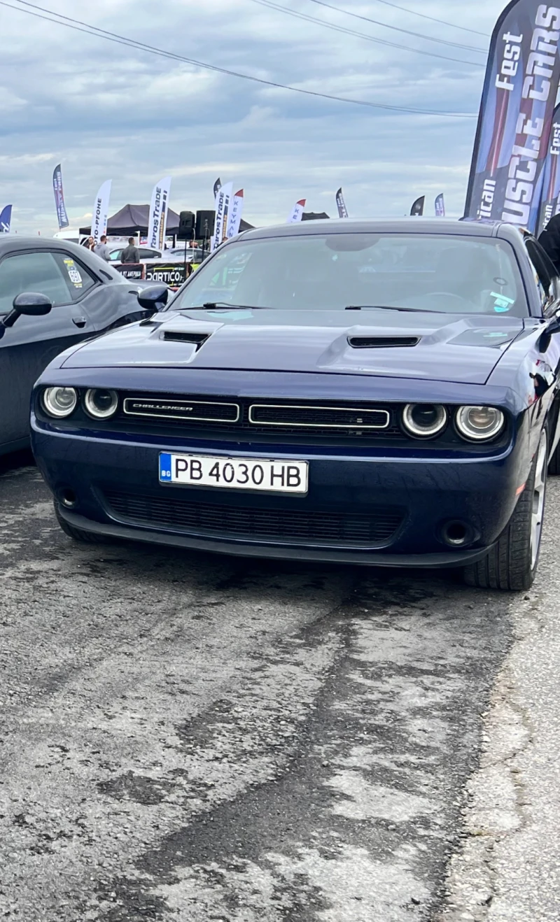 Dodge Challenger, снимка 3 - Автомобили и джипове - 50347215