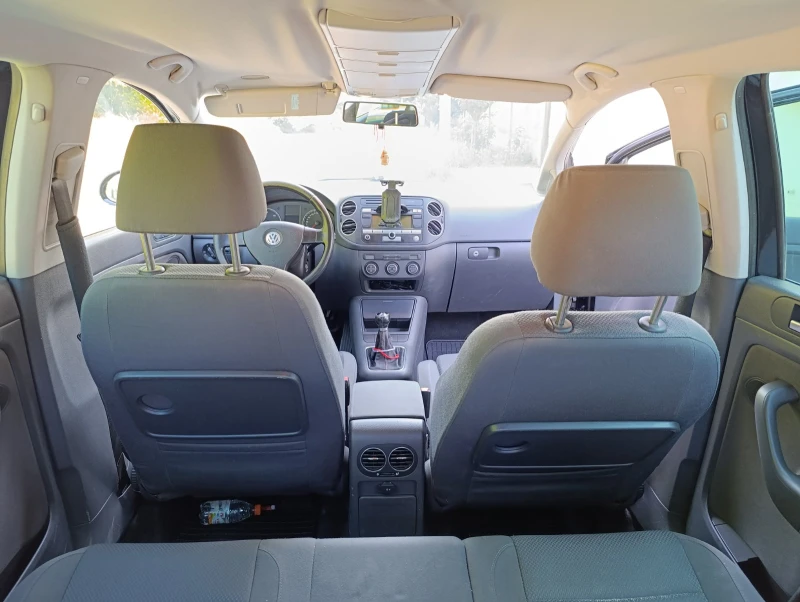 VW Golf Plus 2.0 TDI, снимка 11 - Автомобили и джипове - 52299717