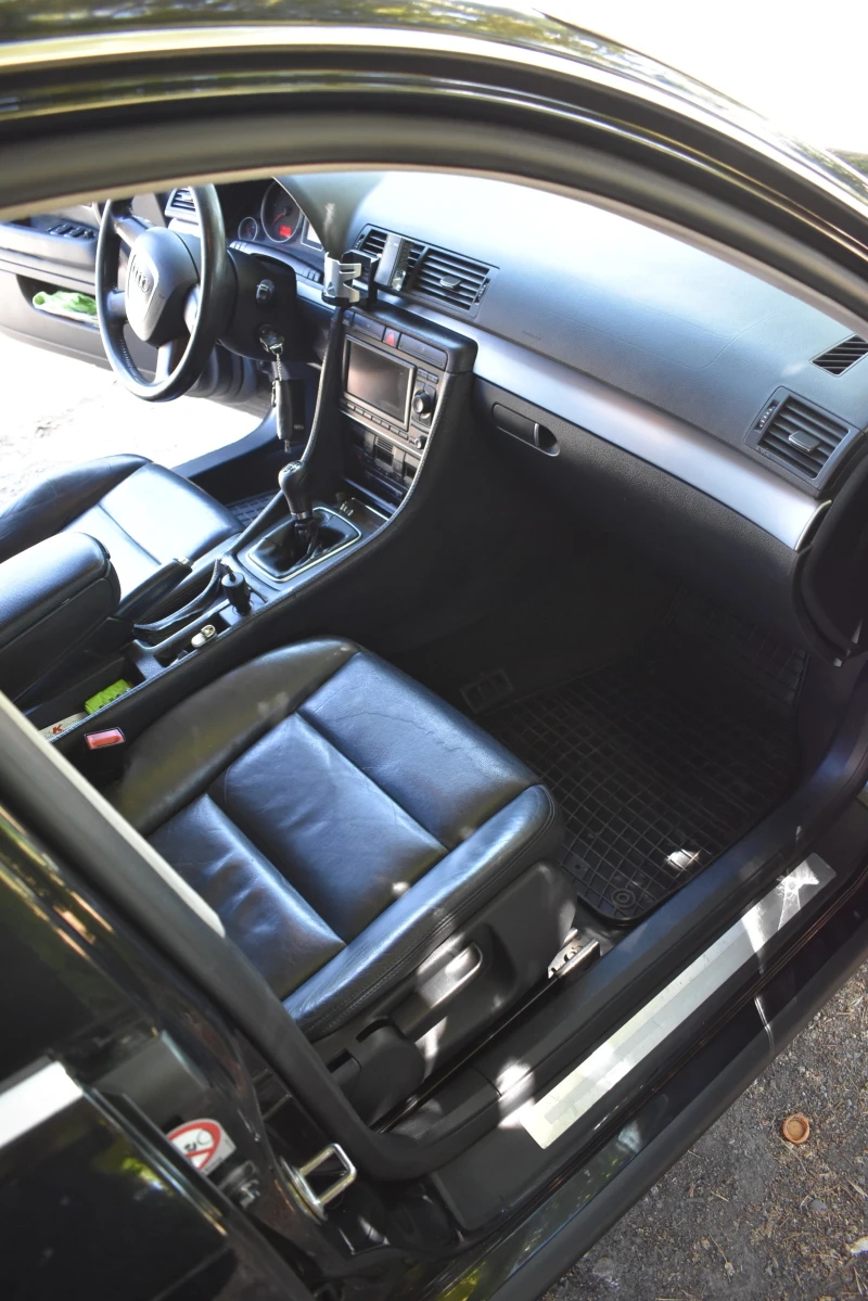 Audi A4, снимка 11 - Автомобили и джипове - 52988632