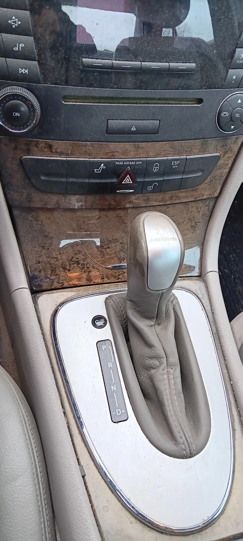 Mercedes-Benz E 270, снимка 10 - Автомобили и джипове - 52680253