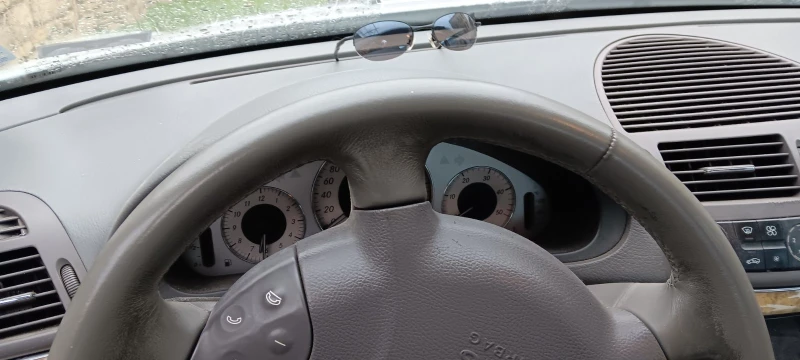 Mercedes-Benz C 270, снимка 3 - Автомобили и джипове - 52680253