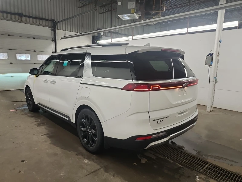 Kia Carnival * * CARFAX * * АВТО КРЕДИТ * * , снимка 5 - Автомобили и джипове - 53055004