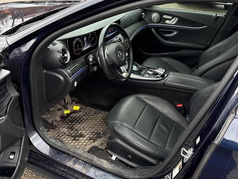 Mercedes-Benz E 400 * CARFAX * ЦЕНА ДО БГ, снимка 5 - Автомобили и джипове - 53132331