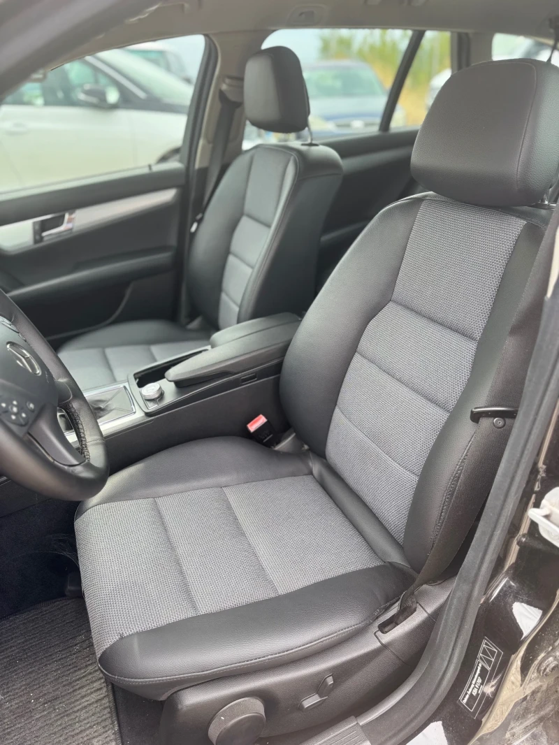 Mercedes-Benz C 250 Avantgarde, снимка 9 - Автомобили и джипове - 53270702