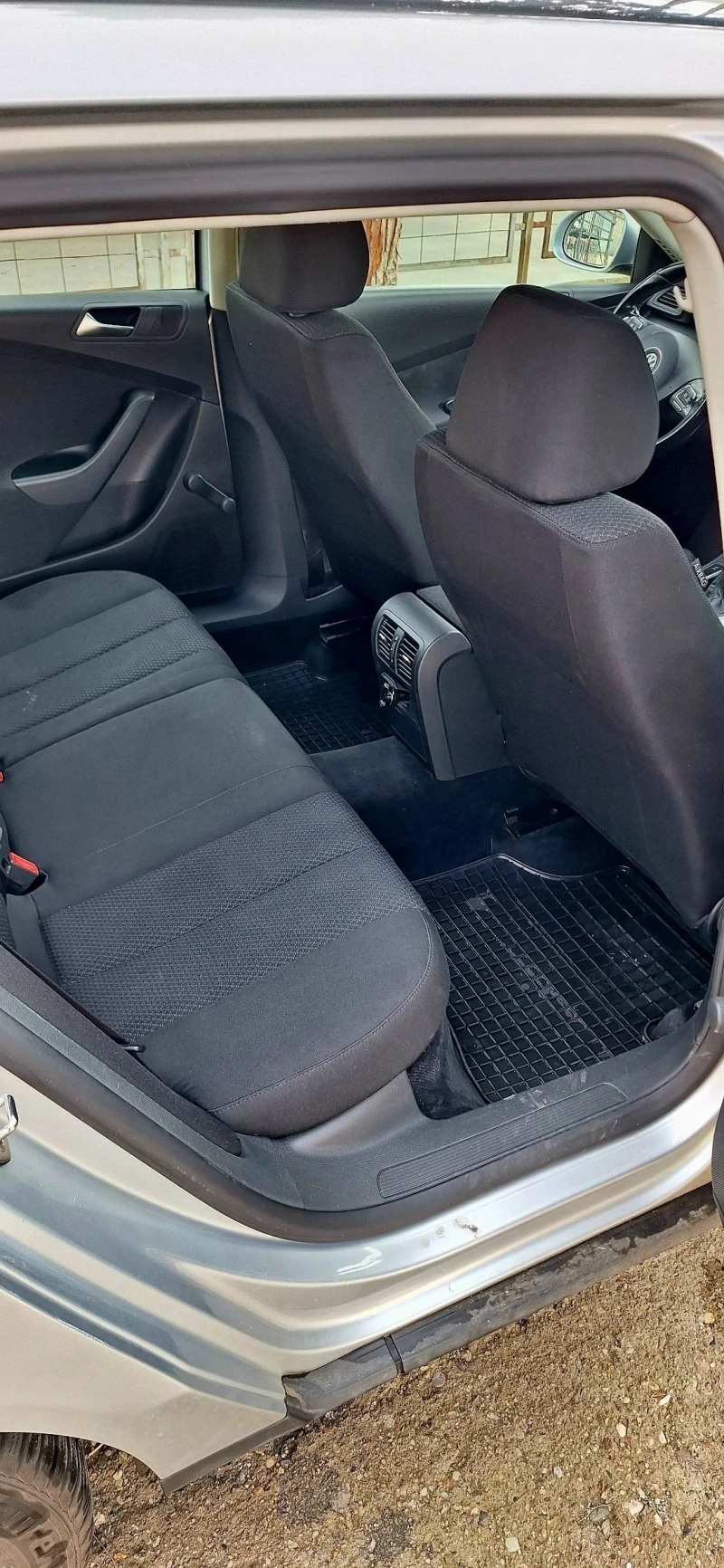 VW Passat B6 2.0TDI, снимка 8 - Автомобили и джипове - 53438276