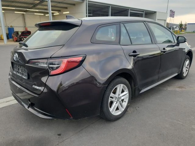 Toyota Corolla Touring Sports Hybrid Comfort, снимка 2 - Автомобили и джипове - 48305990